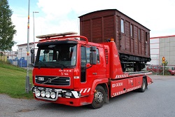 Ettan p&aring; v&auml;g till K&ouml;ping utanf&ouml;r Uppsala. Klicka f&ouml;r st&ouml;rre bild! (876 kB)