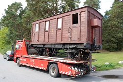 Ettan p&aring; v&auml;g till K&ouml;ping utanf&ouml;r Uppsala. Klicka f&ouml;r st&ouml;rre bild! (805 kB)