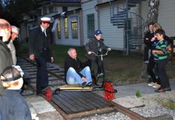 Dressincykling under Museinatten. Klicka f&ouml;r st&ouml;rre bild! (438 kB)