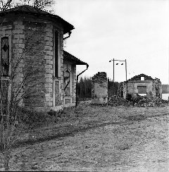 Bild von dem Abriss den Lokschuppen in Uttersberg. Grösseres Bild nicht zugänglich.