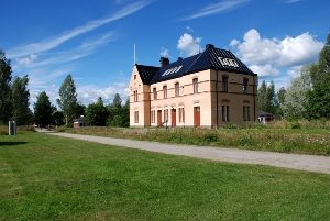 Uttersbergs f.d. järnvägsstation. Klicka för större bild! (502 kB)